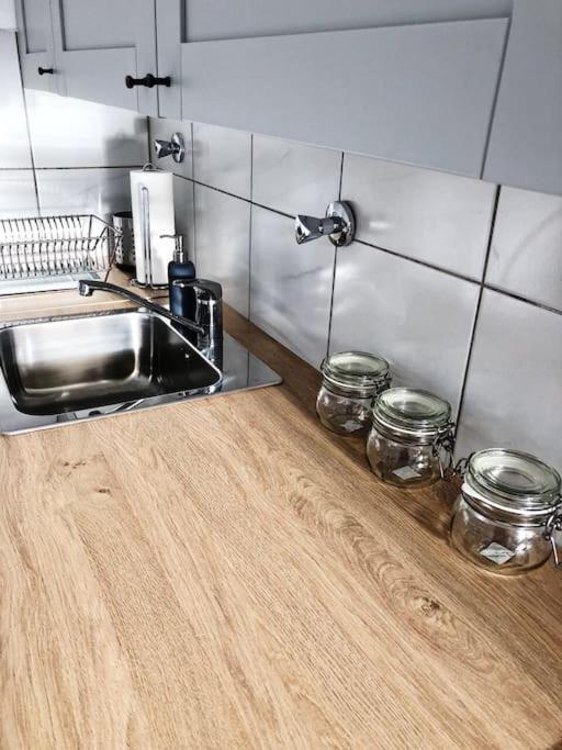 Charmante Gartenwohnung Mit Privatem Grossen Garten Köln Dış mekan fotoğraf