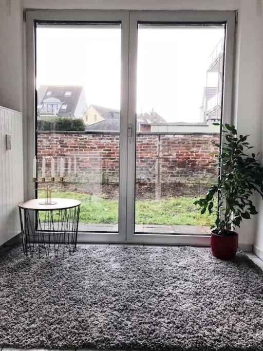 Charmante Gartenwohnung Mit Privatem Grossen Garten Köln Dış mekan fotoğraf